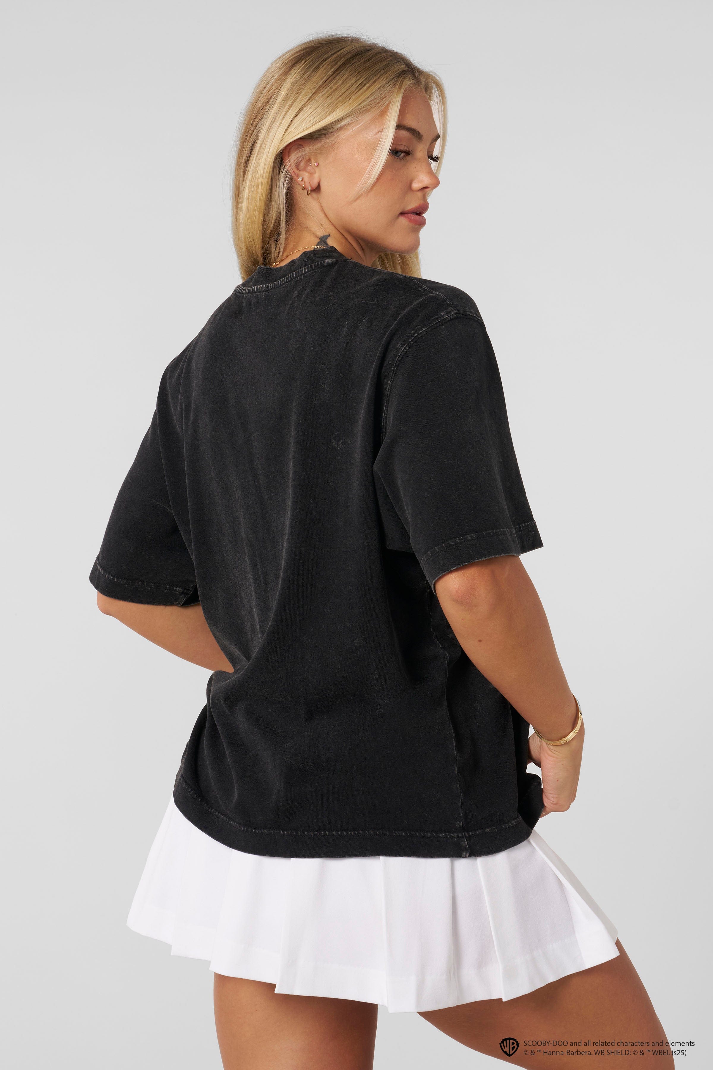 W406 - Scooby Doo OS Tee