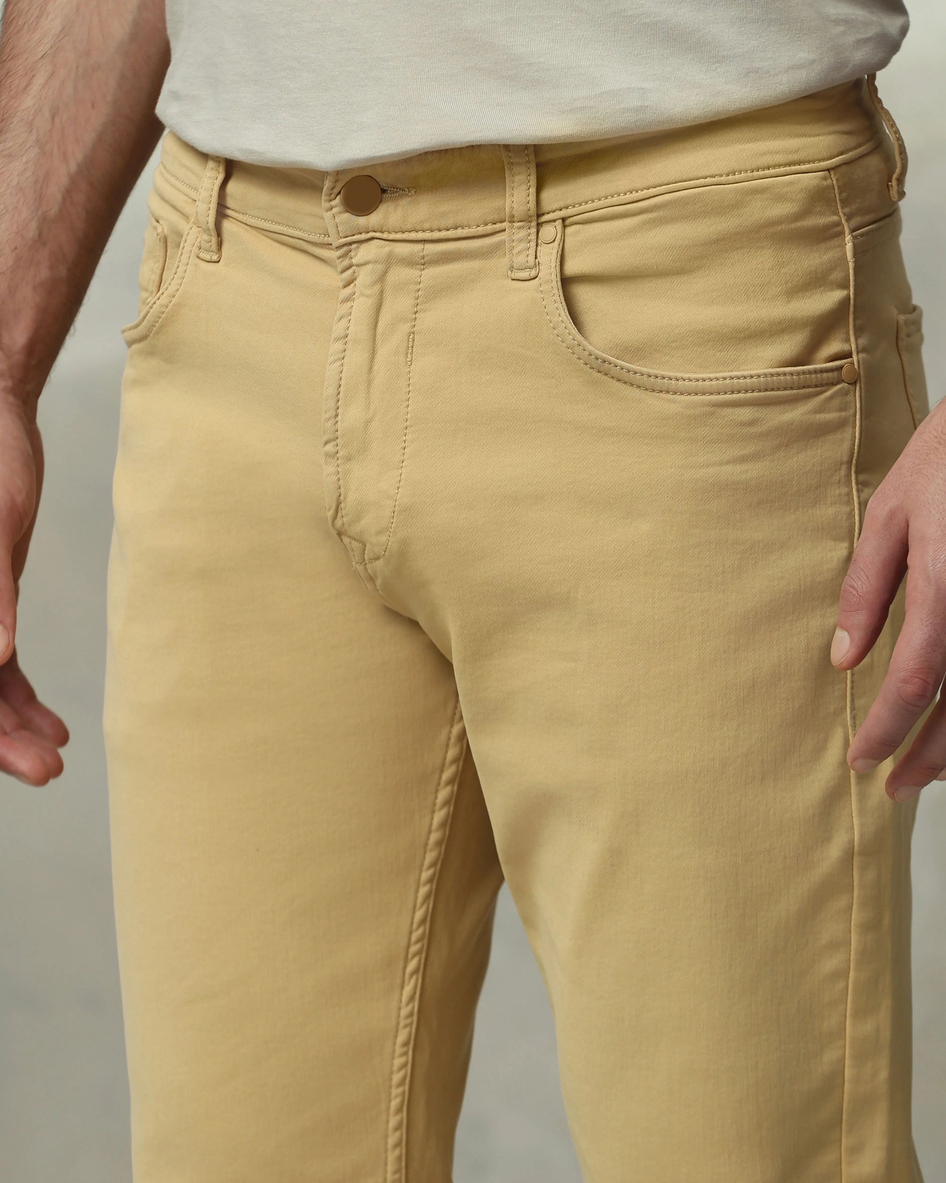 Classic Versatile And Comfortable Straight Light Khaki Jeans