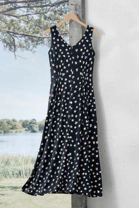 Abstract Petals Knit Maxi Dress