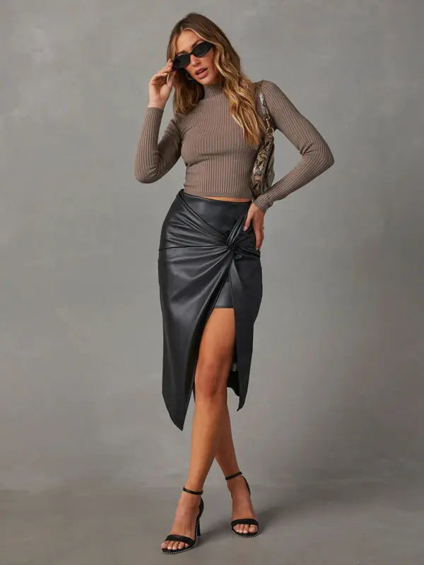 Solid Color Slit Mid-Length Butt-Covering Leather Skirt