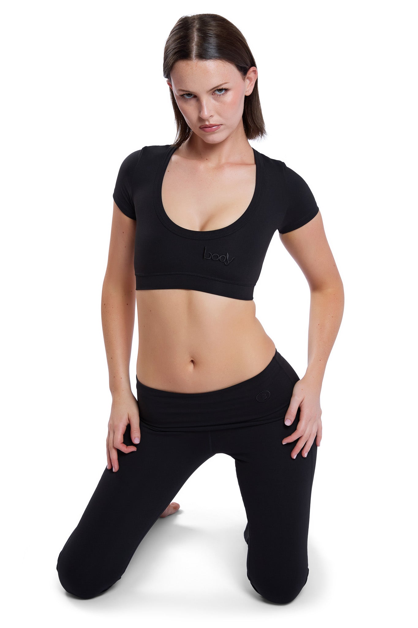 YOGA CROP TOP (BLACK)