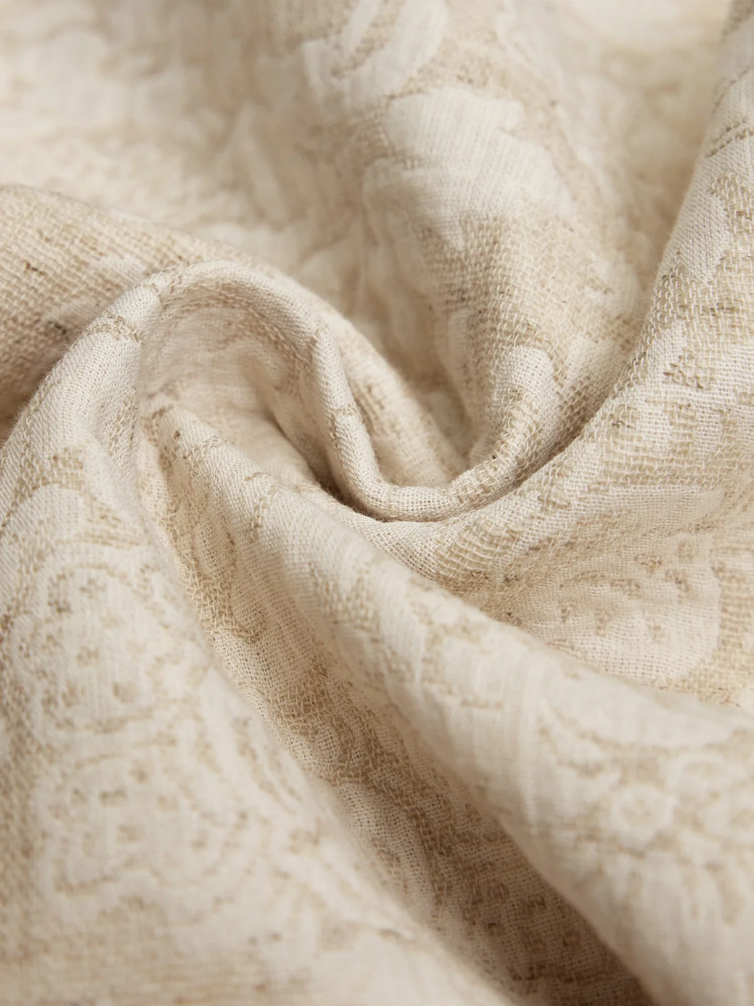 Cotton & Linen V-Neck Jacquard Vest