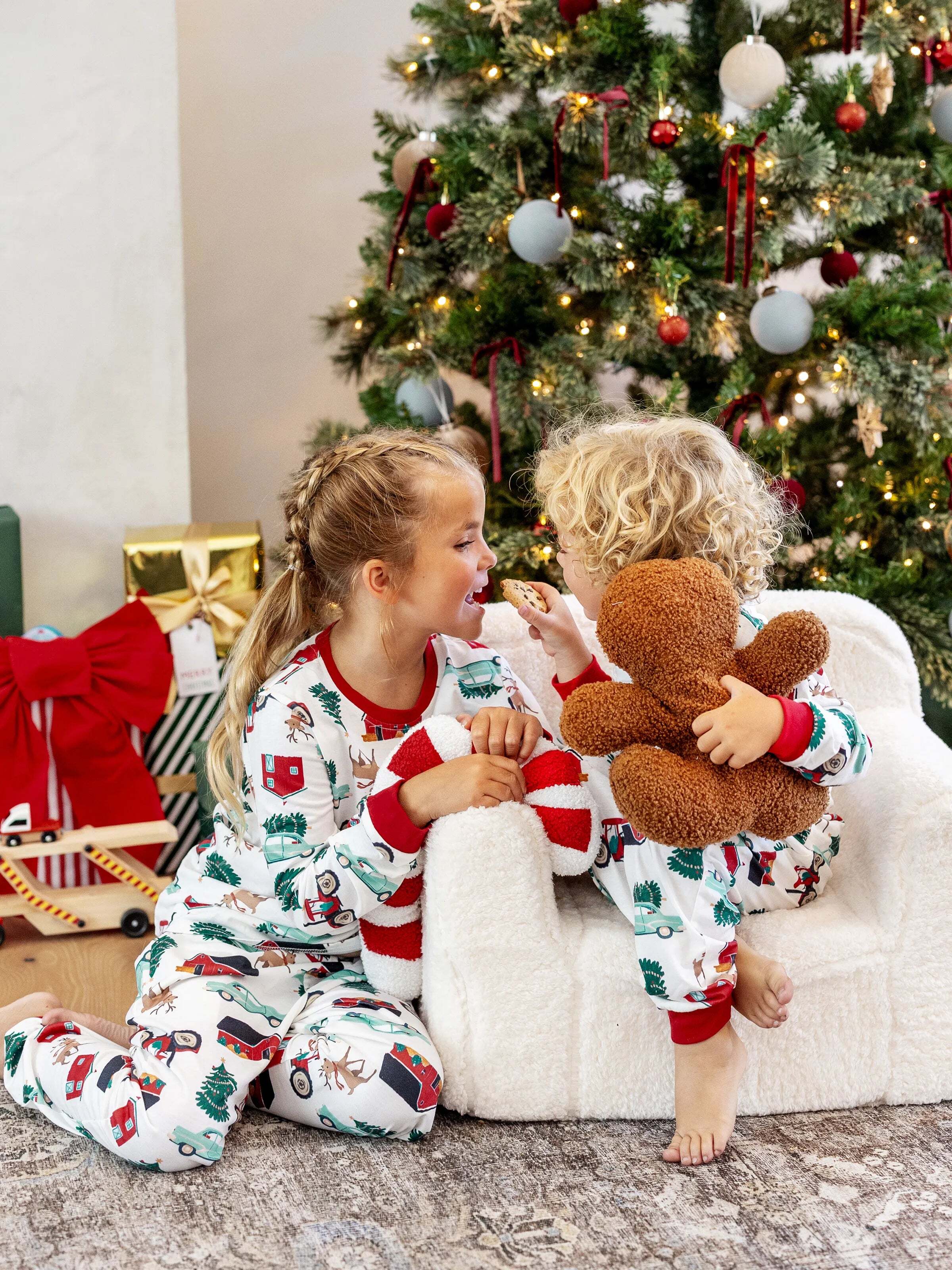 Christmas Matching Family Pajamas Set Reindeer and Car Print PJS with Christmas Socks Red