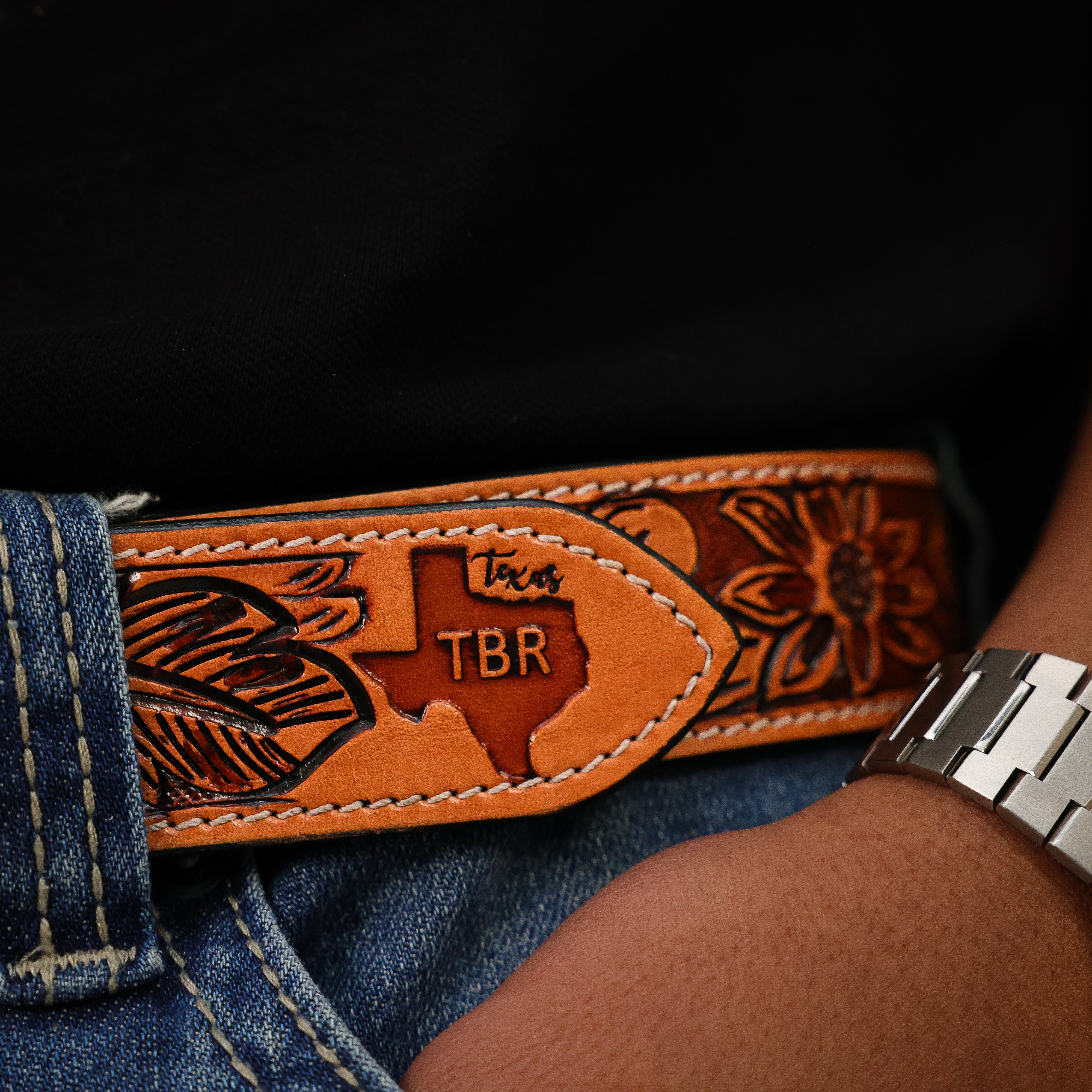 Hand-Tooled Artesanal Beaded Leather Belt