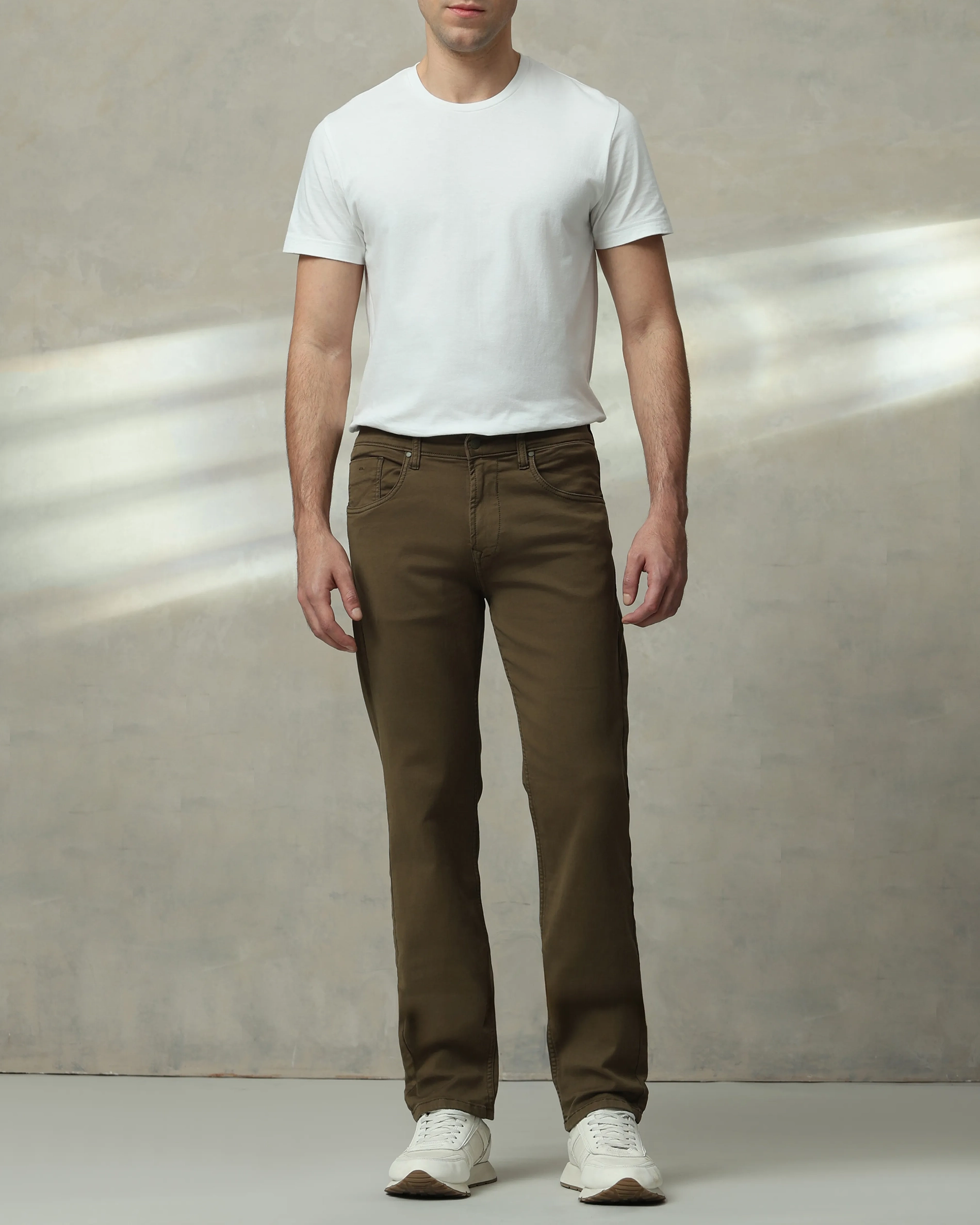 Classic Versatile And Comfortable Straight Olive Jeans