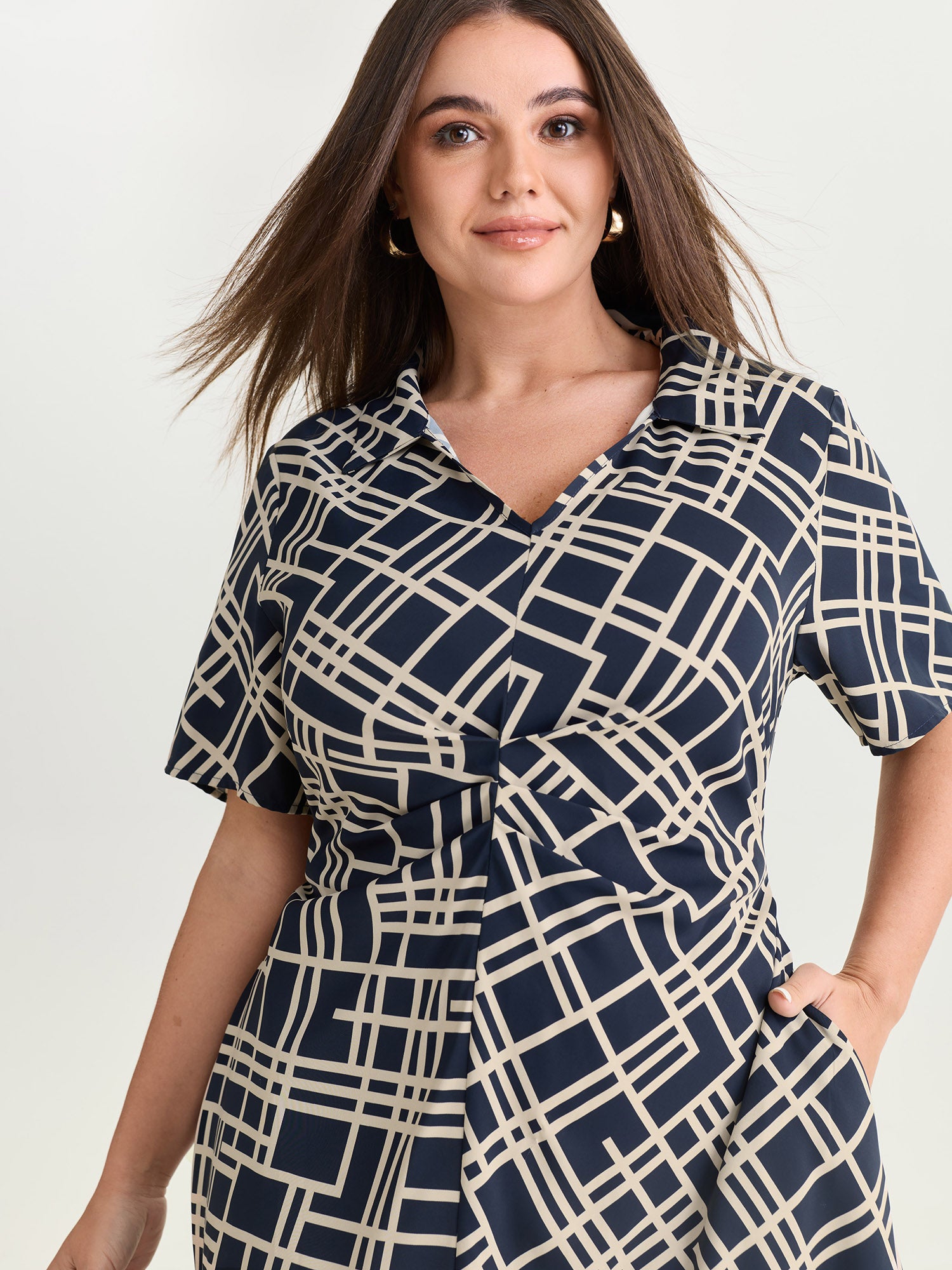 Geometric Print Collar Pleated Midi Dress