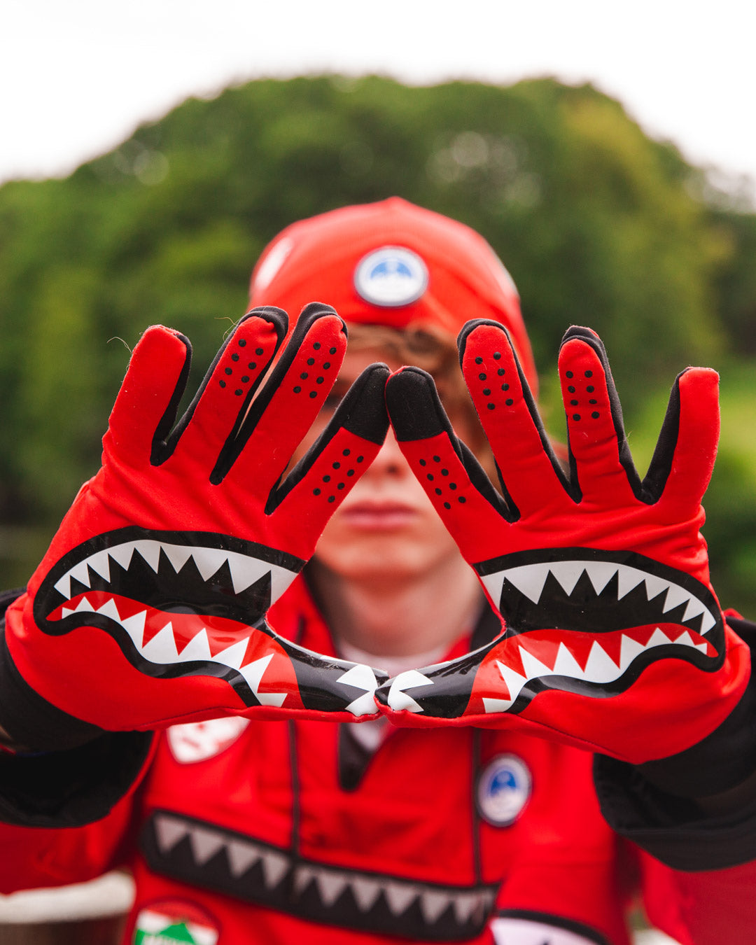 THE GLOBAL EXPEDITION GLOVES