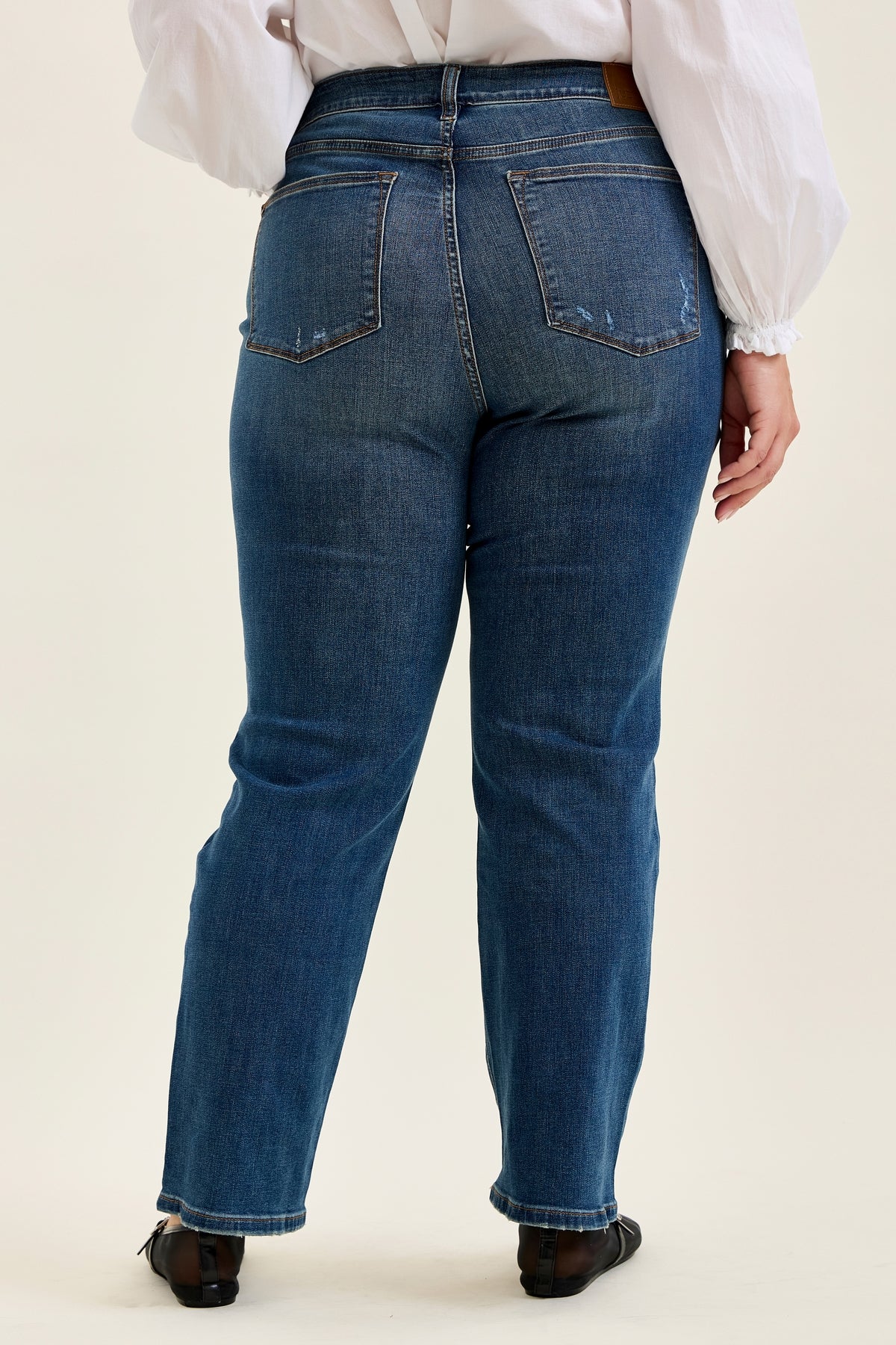 Kimberly Straight Fit (Dark Wash) - PLUS