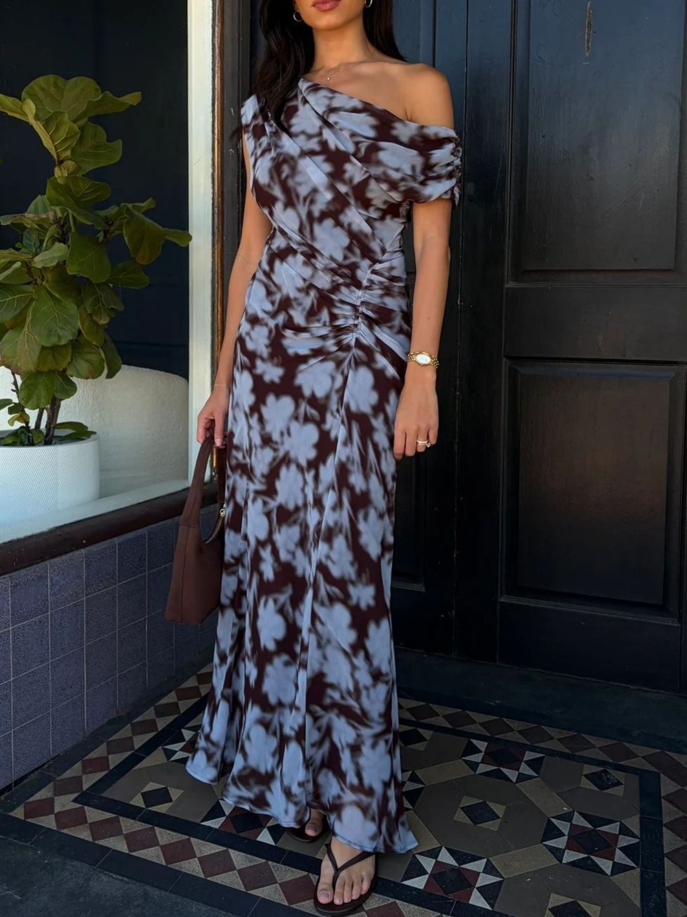 One-Shoulder Floral Print Maxi Dress