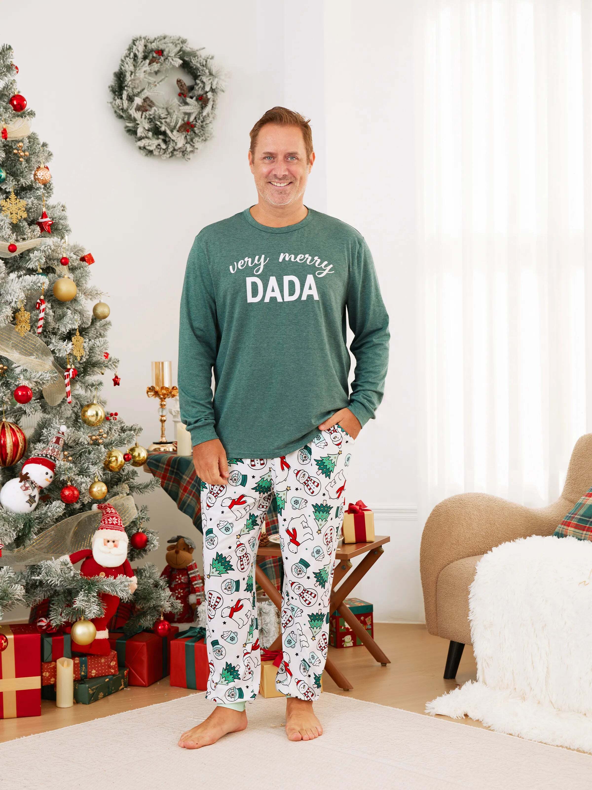 Christmas Family Matching Long Sleeves Very Merry Green Tops Allover Pattern Pants Pajamas Sets with Christmas Socks MediumSpringGreen
