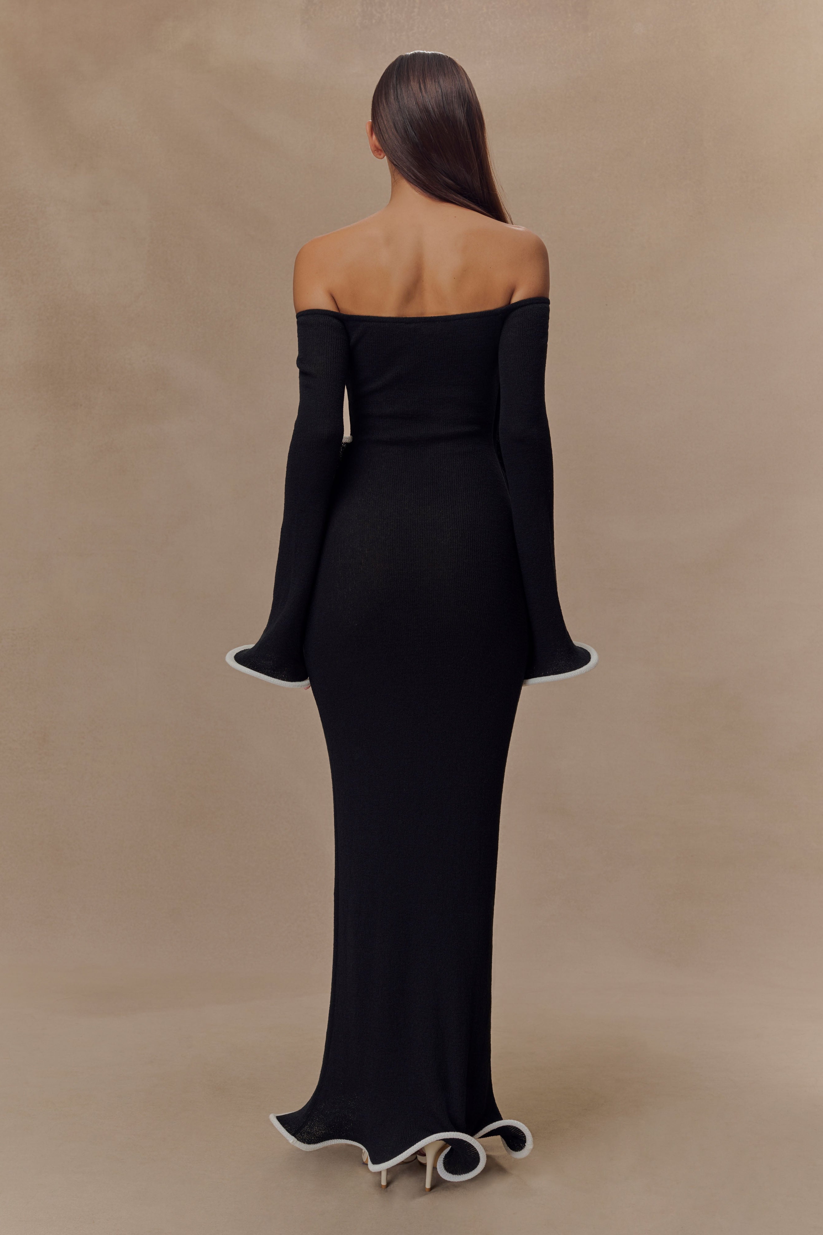 Black/white Off Shoulder Knit Maxi Dress