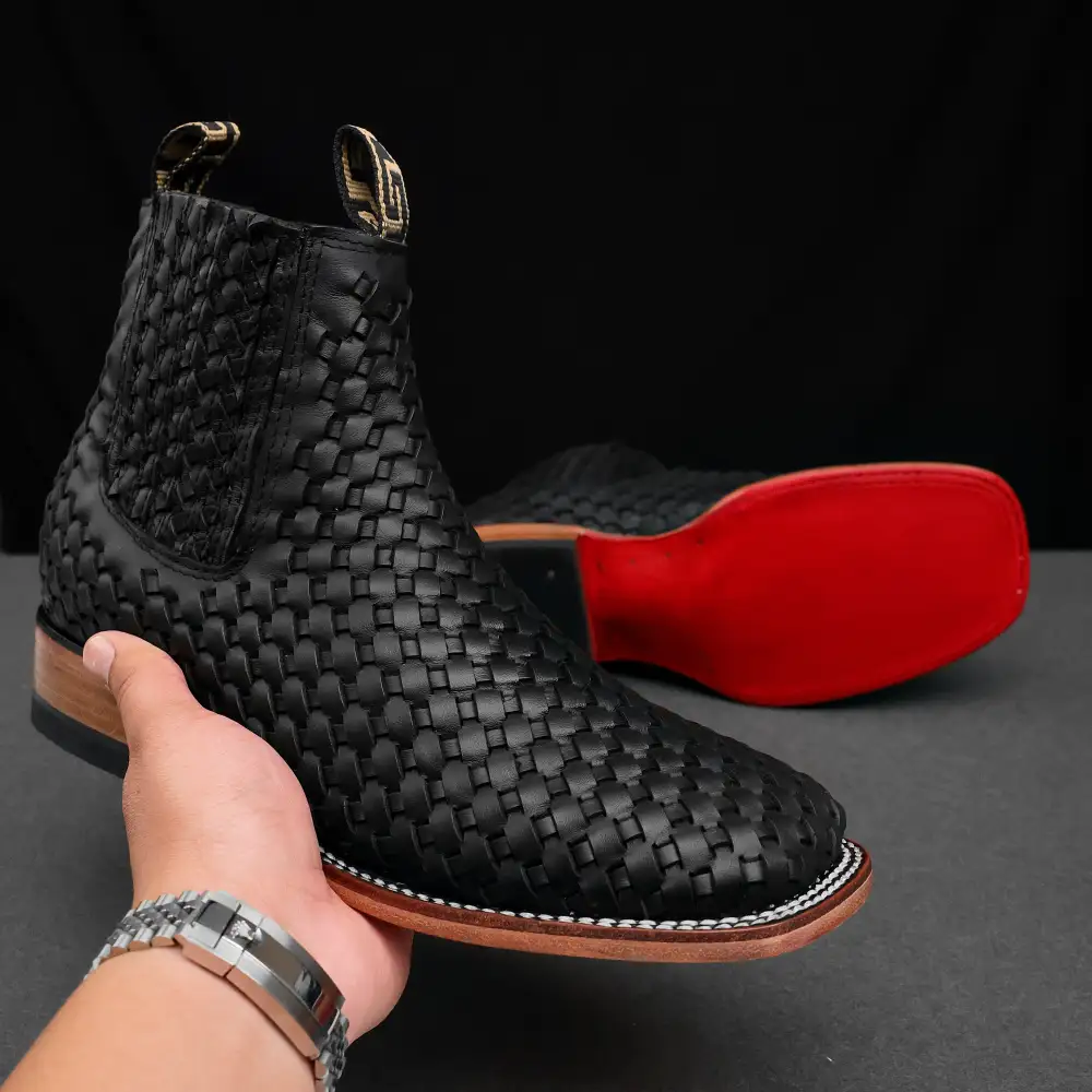 Black Basketweave Botin - Square Tie