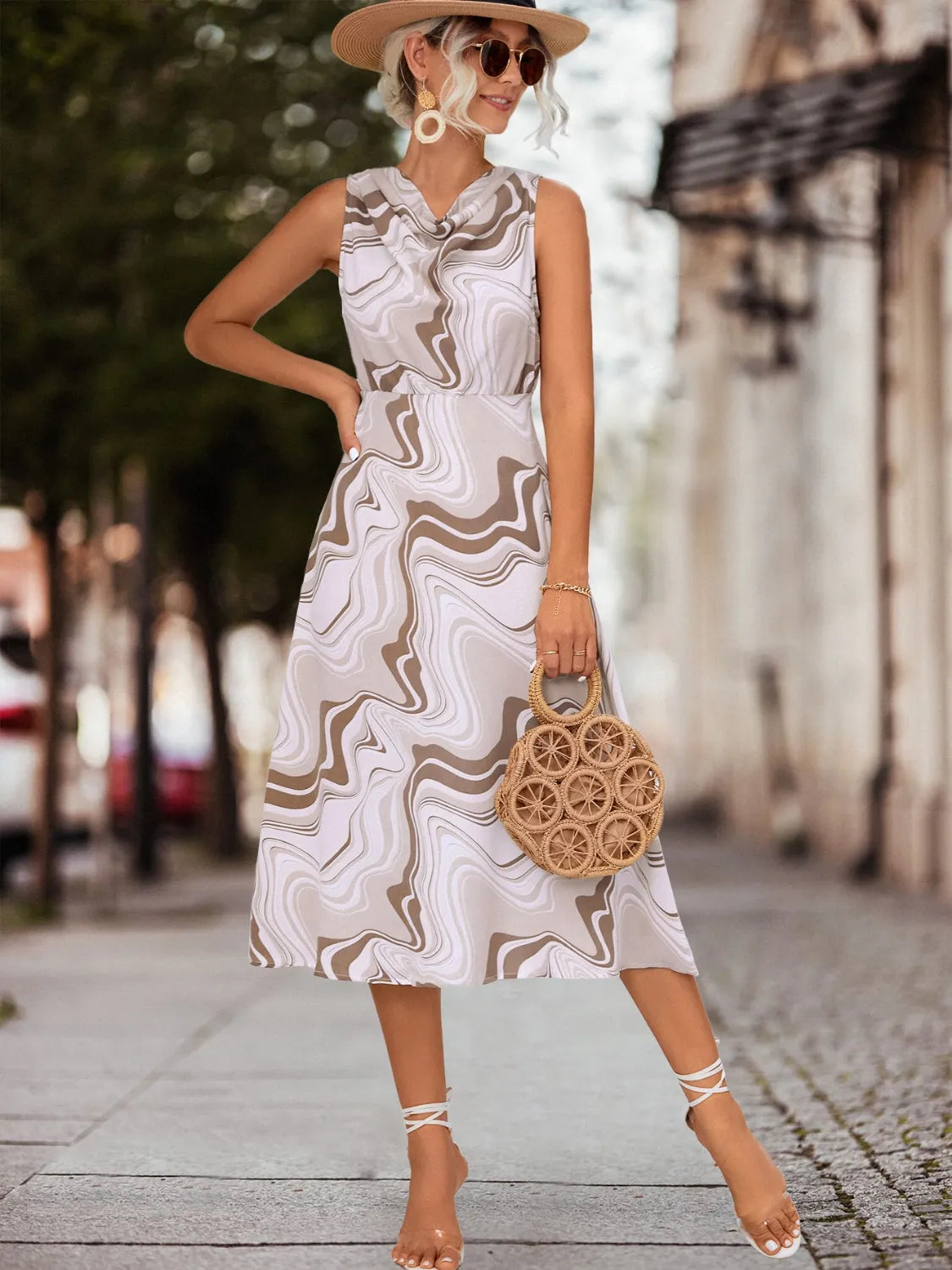 Printed Sleeveless Midi Dress