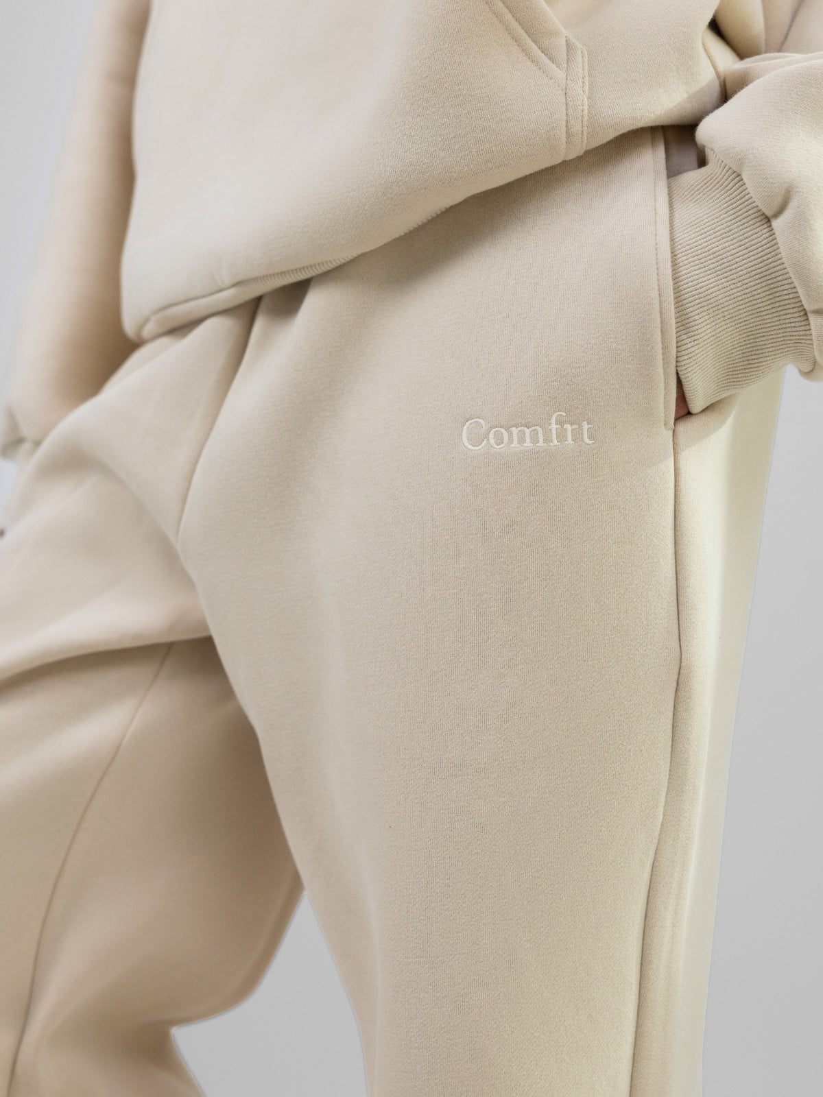 Signature Straight Leg Sweatpants