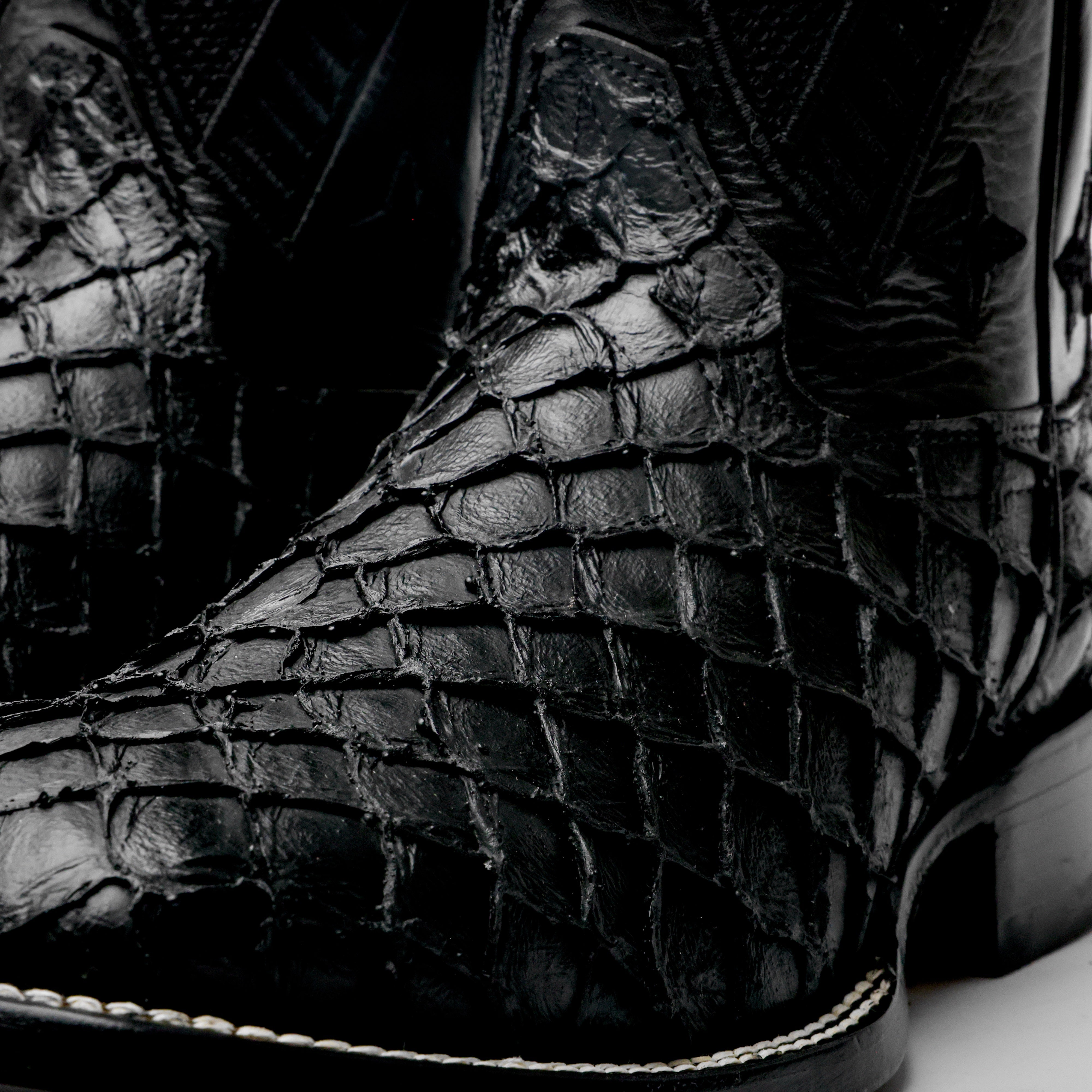 TOTAL BLACK Mini Pirarucu Leather Boots - Square Toe