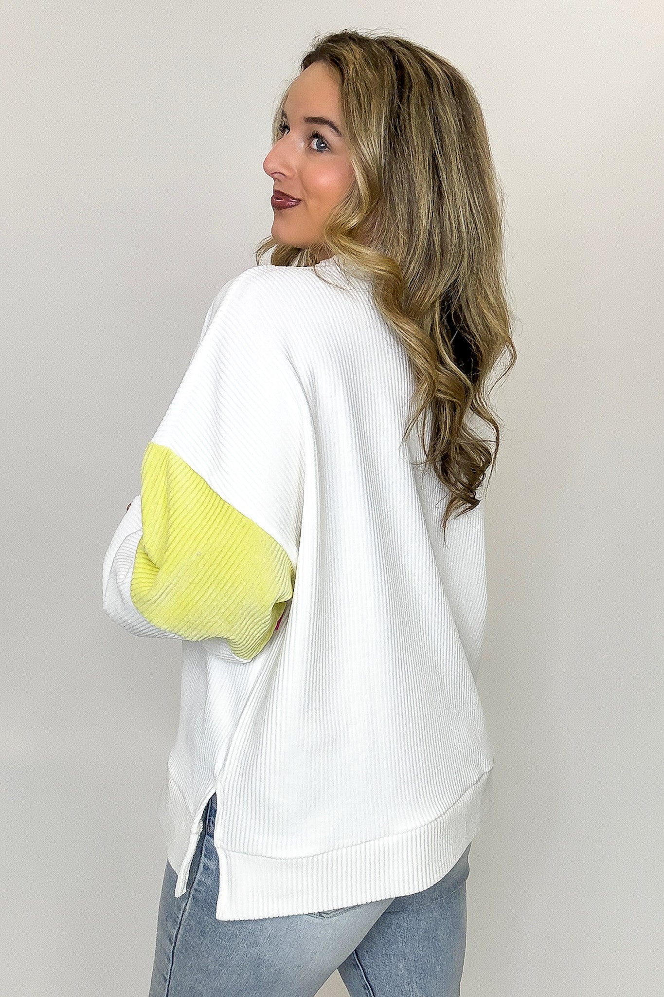 Embroidered Contrast Pullover