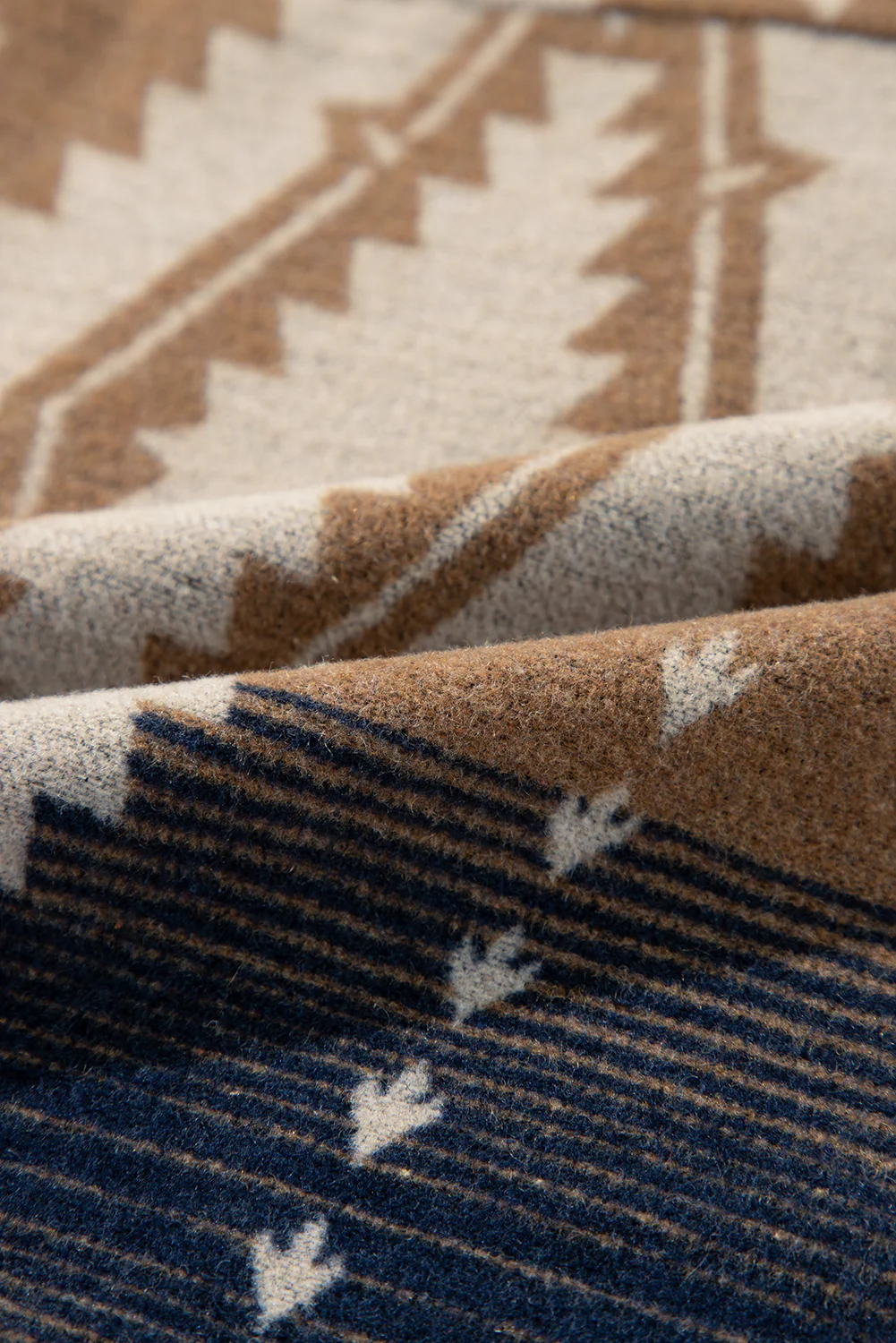 Western Aztec Collared Button-up Sweatshirt