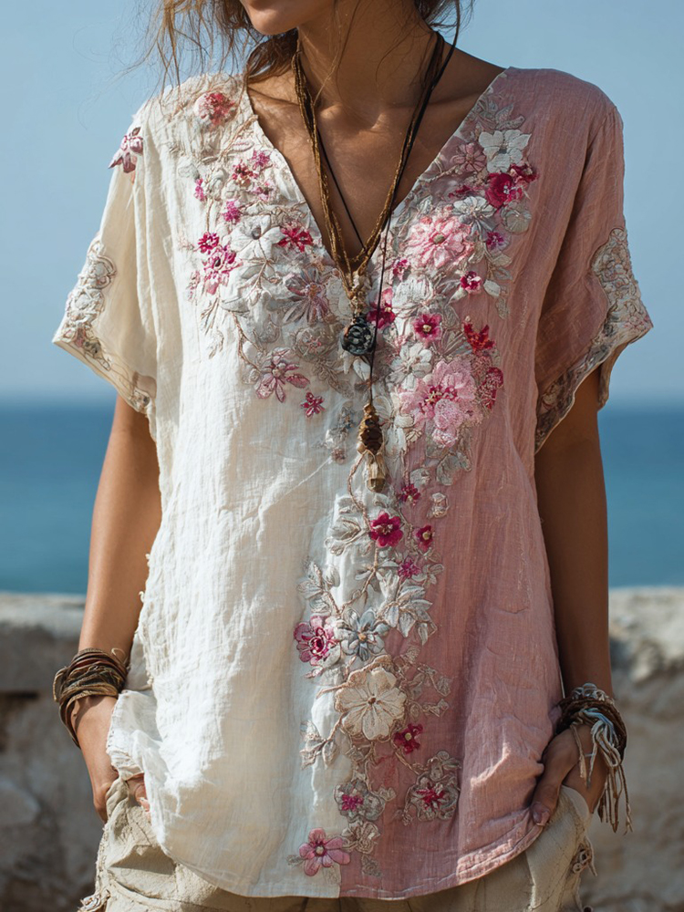 Women's Retro Floral Stitching Contrast Color Casual V-neck T-shirt