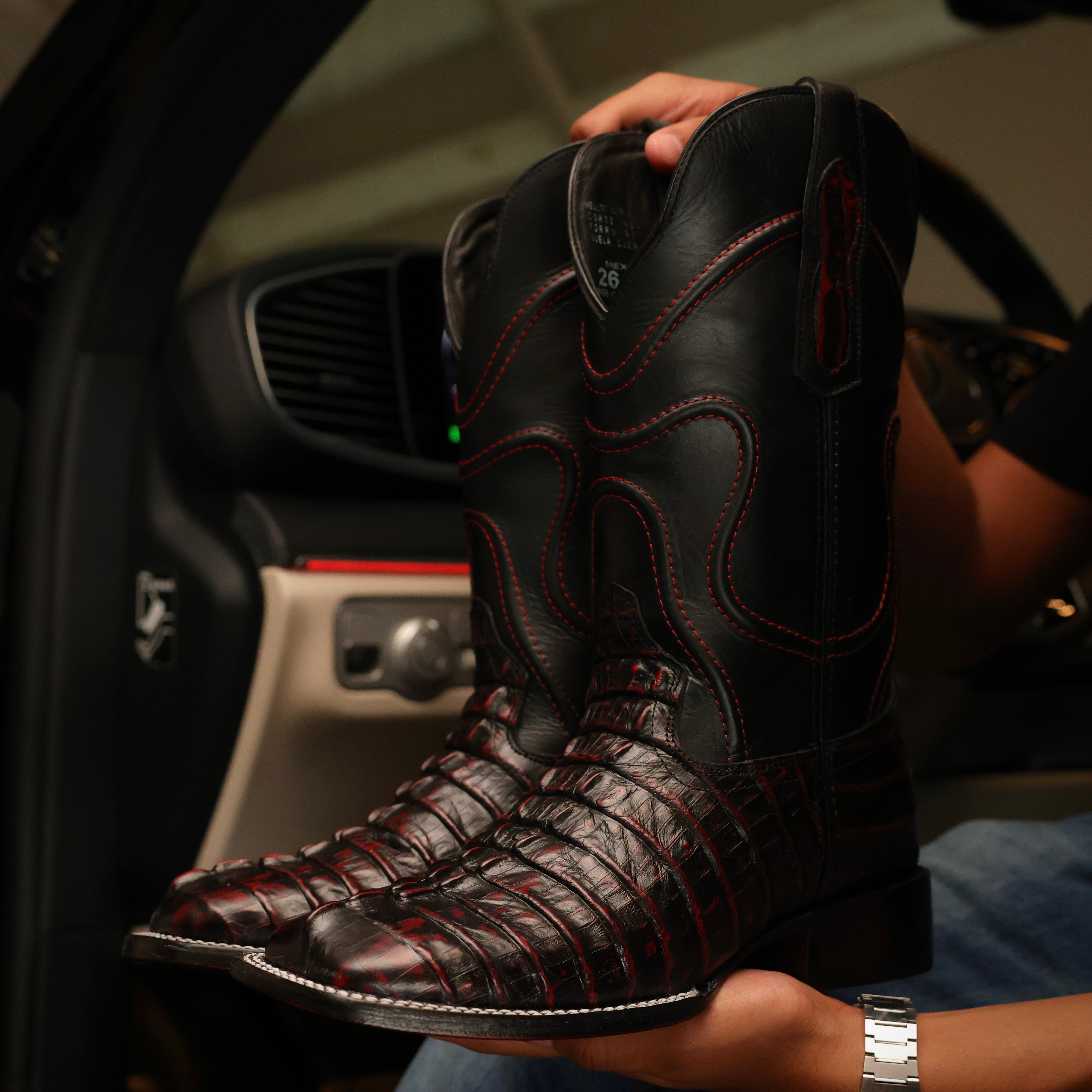 BLOWOUT SALE BOOT #29🚨