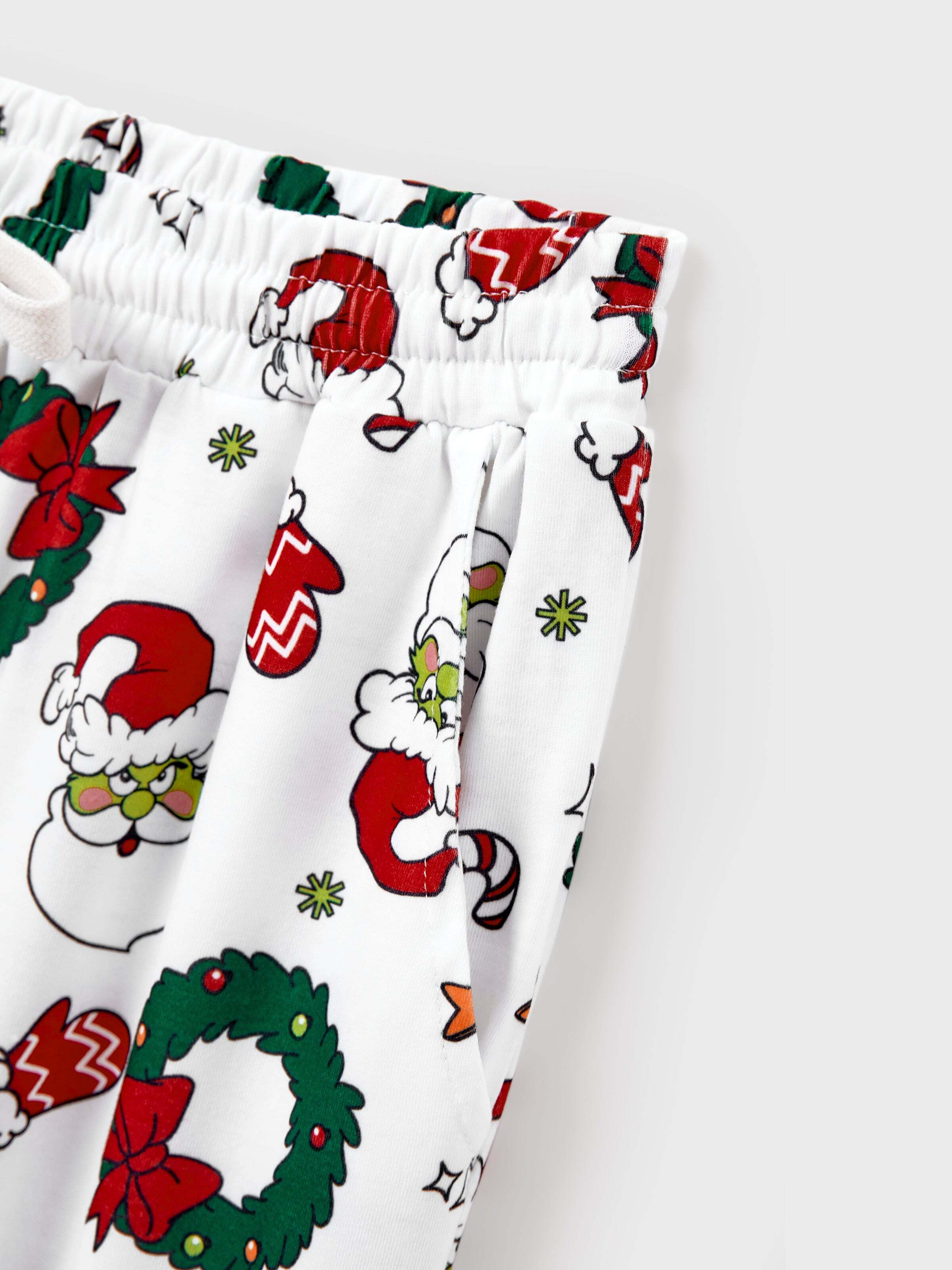 Christmas Matching Family Pajamas Set Christmas Grinch-themed Print PJS with Christmas Socks Red