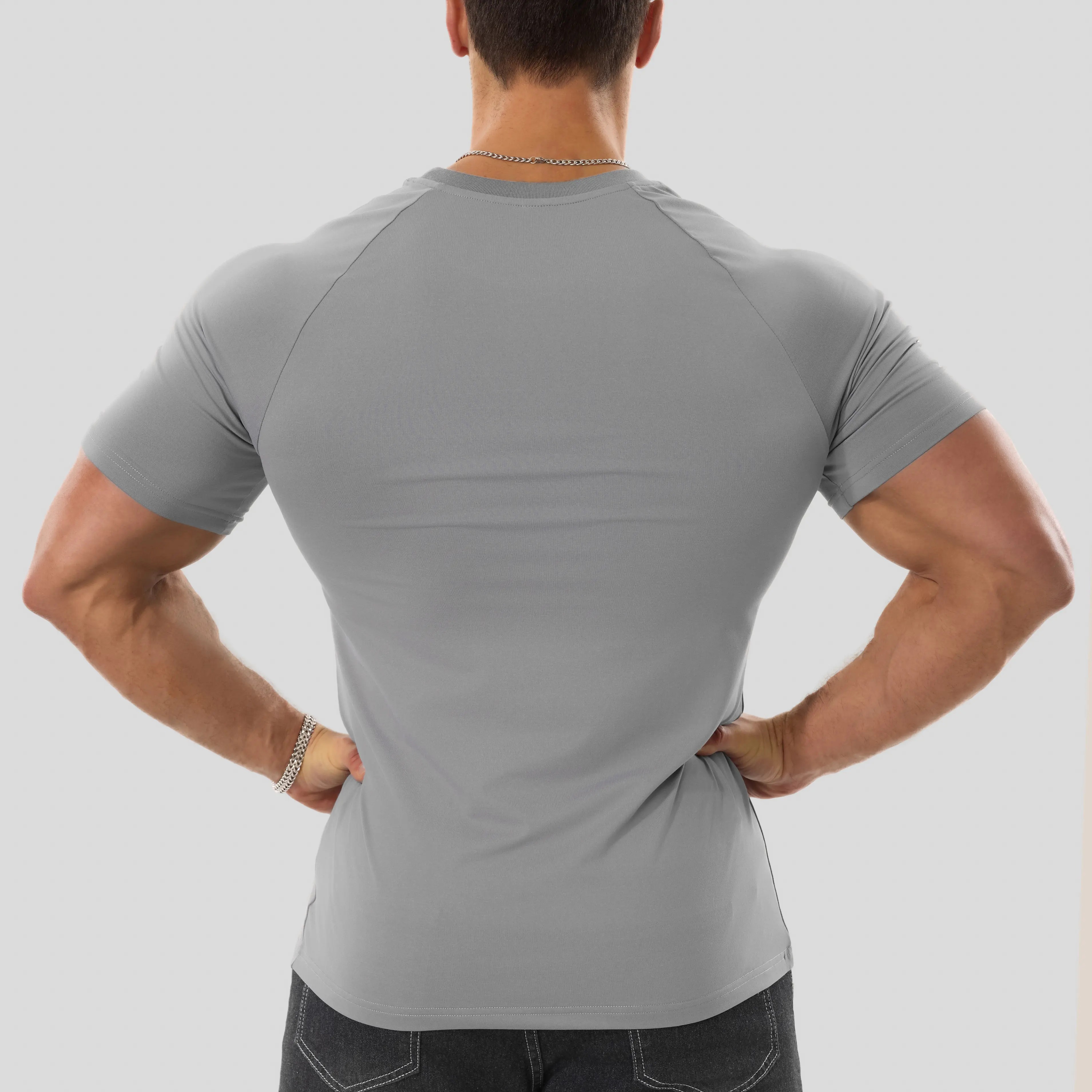 Men's Raglan Sleeve Tee, Athletic Tapered Fit, Arm-Enhancing Sleeves, Wrinkle-Resistant Stretch Fabric Gym Workout Shirt Fitness Running Tops